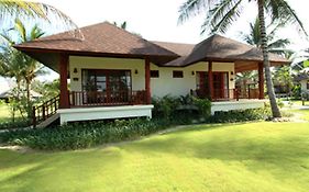 Anandah Beach Resort