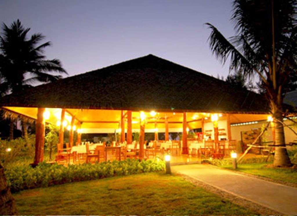 Anandah Beach Resort Ban Thung Tuk Exteriör bild
