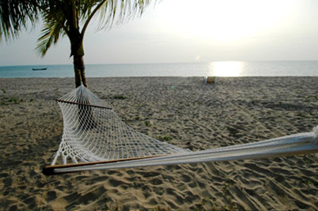 Anandah Beach Resort Ban Thung Tuk Exteriör bild